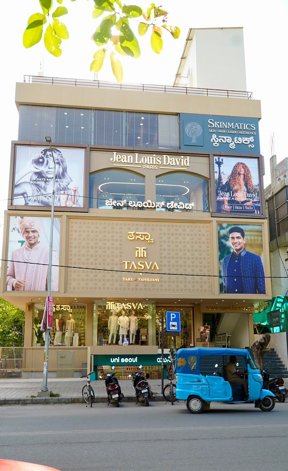Jean Louis David salon exterior at HSR Layout, Bengaluru